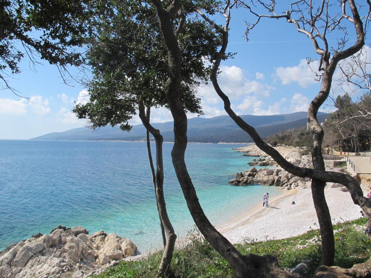 Apartment Katarina - Rac173 Rabac Ngoại thất bức ảnh